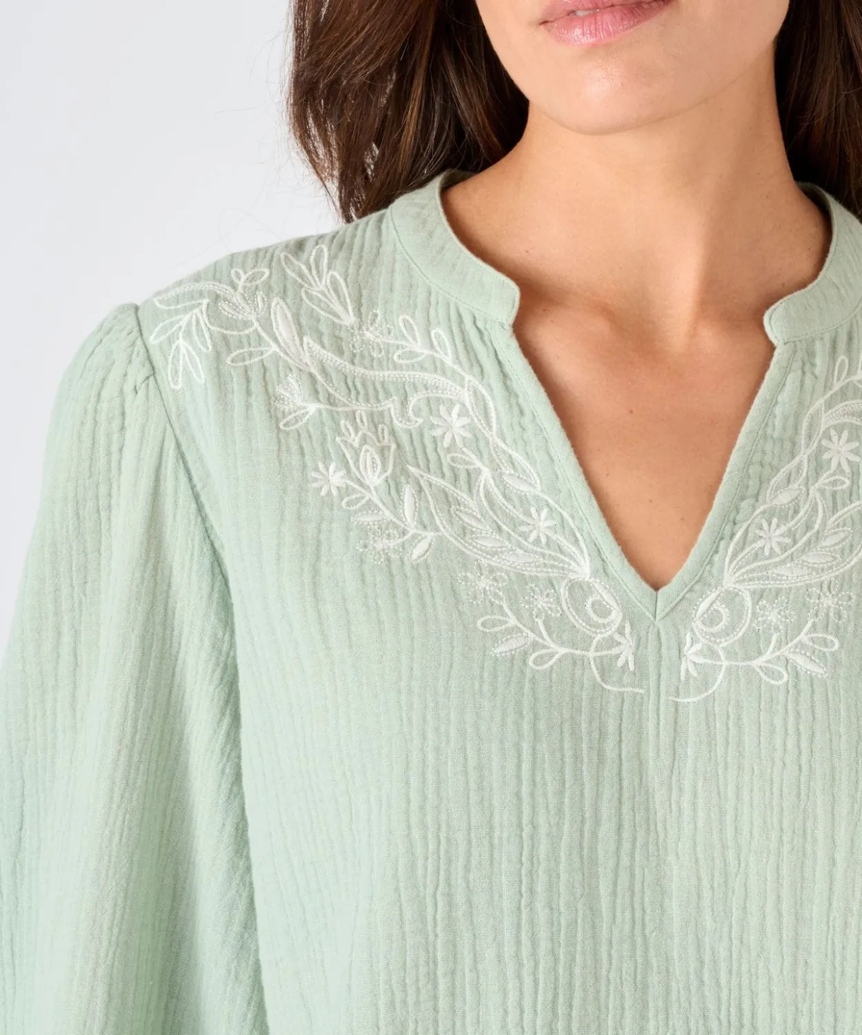 Blouse brodée en gaze de coton
