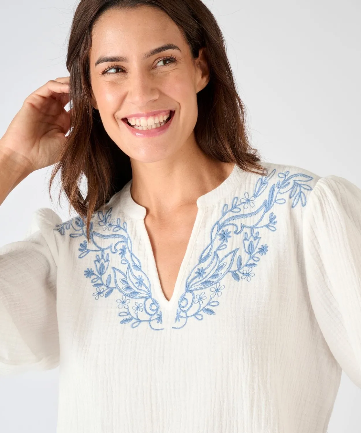 Blouse brodée en gaze de coton
