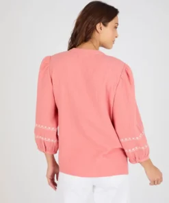 Blouse brodée en gaze de coton