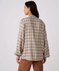 Blouse à carreaux
