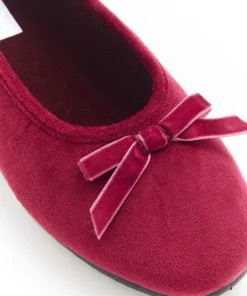 Chaussons aspect velours