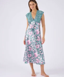 Chemise de nuit satin et dentelle
