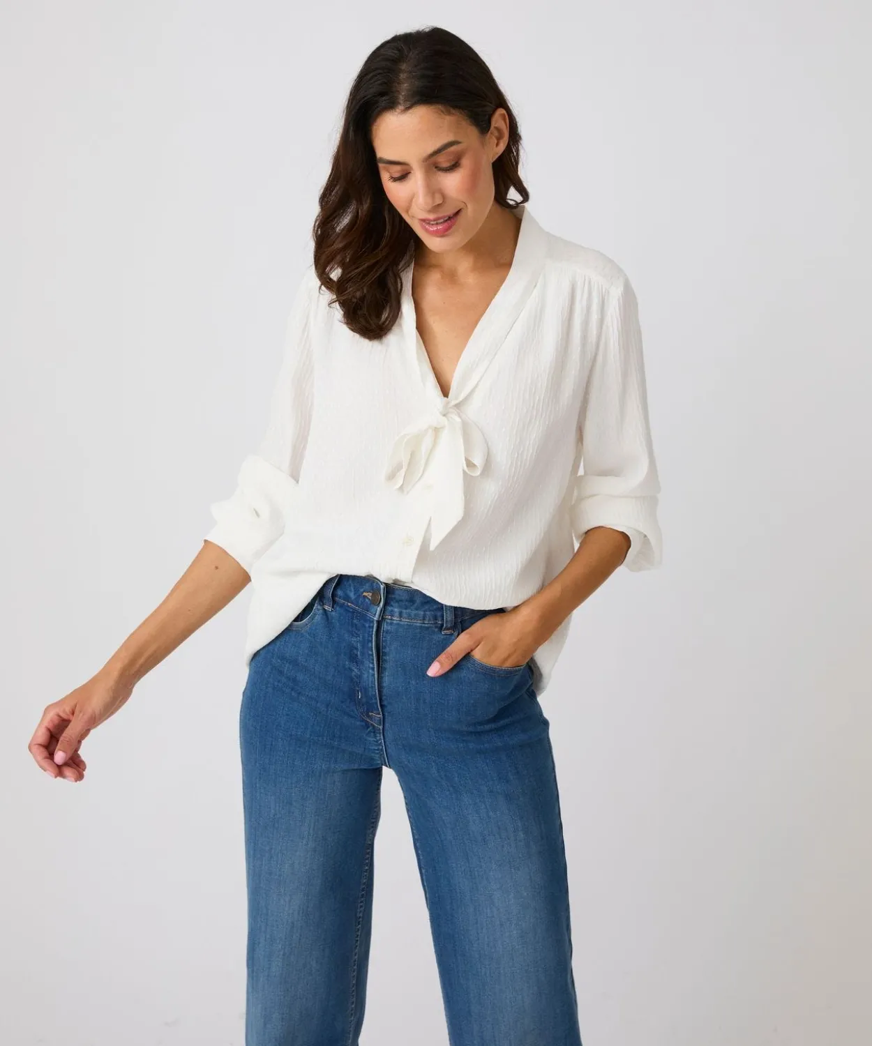 Chemisier lavallière jacquard reliéfé