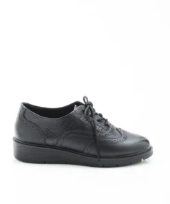 Derbies bout fleuri à lacets