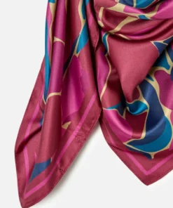 Foulard satiné imprimé fleuri