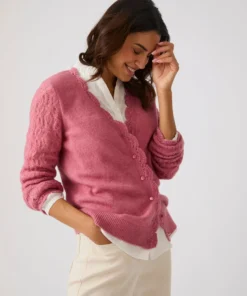 Gilet ajouré, finition effet crochet mélange laine et alpaga