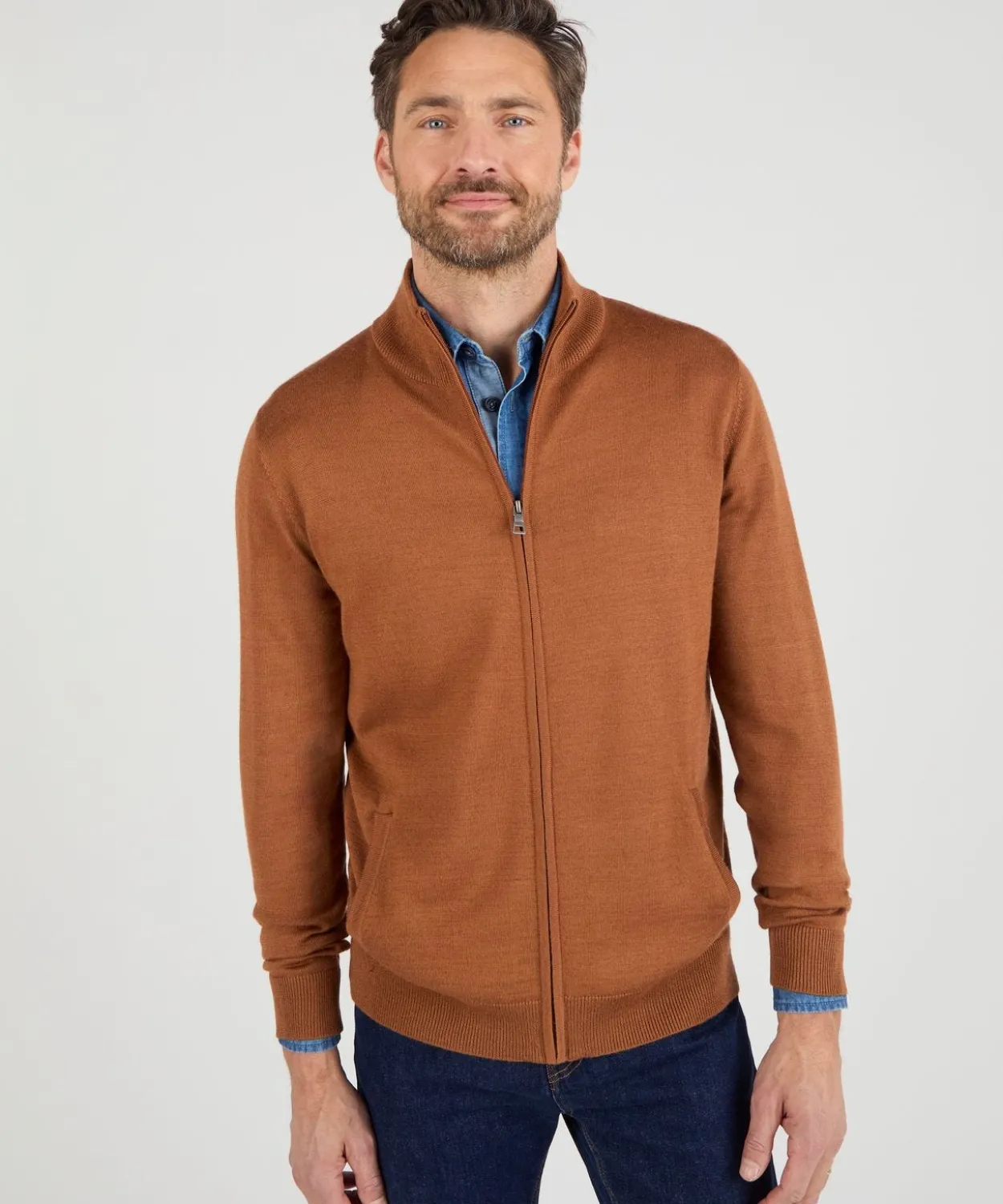 Gilet zippé col montant