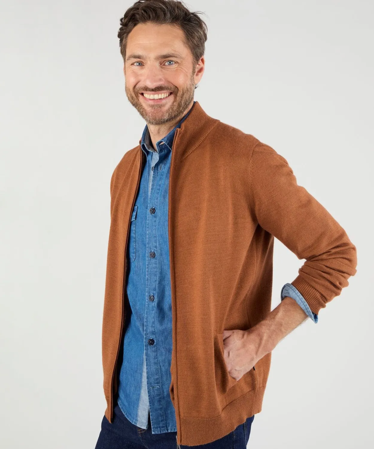 Gilet zippé col montant