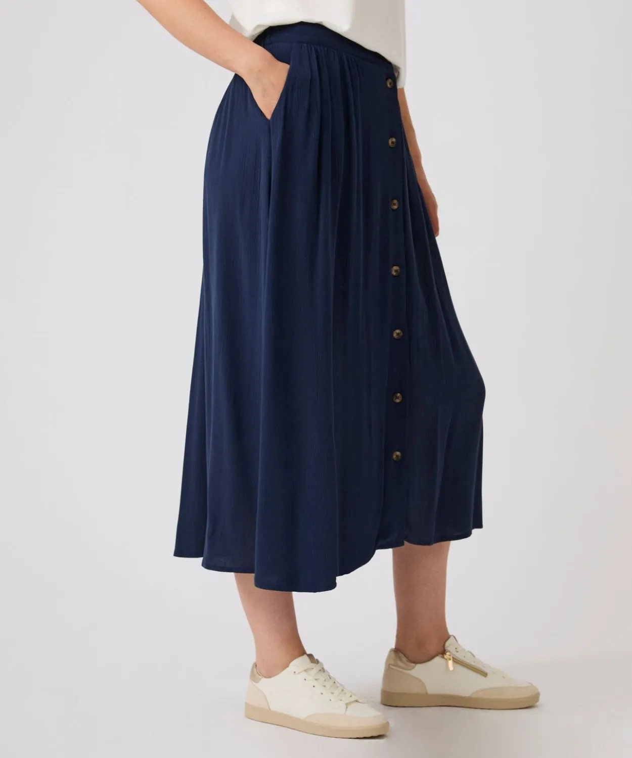 Jupe boutonnée en tissu créponné pure viscose