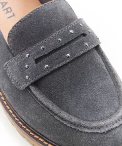 Mocassins Amortyl détails cloutés