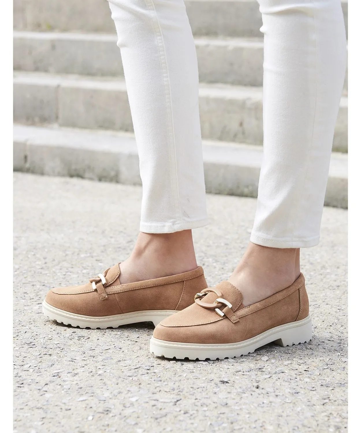 Mocassins crantés avec chaînette Amortyl