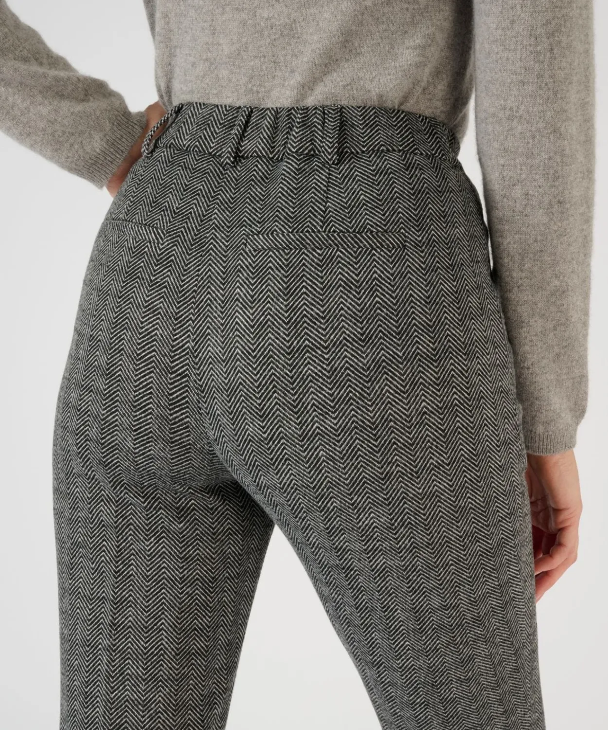 Pantalon enfilable en maille jacquard émerisée