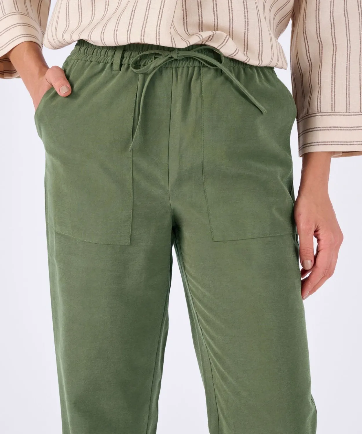 Pantalon 7/8ème enfilable poches cargo