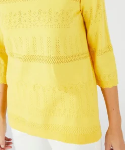 Pull ajouré en coton majoritaire