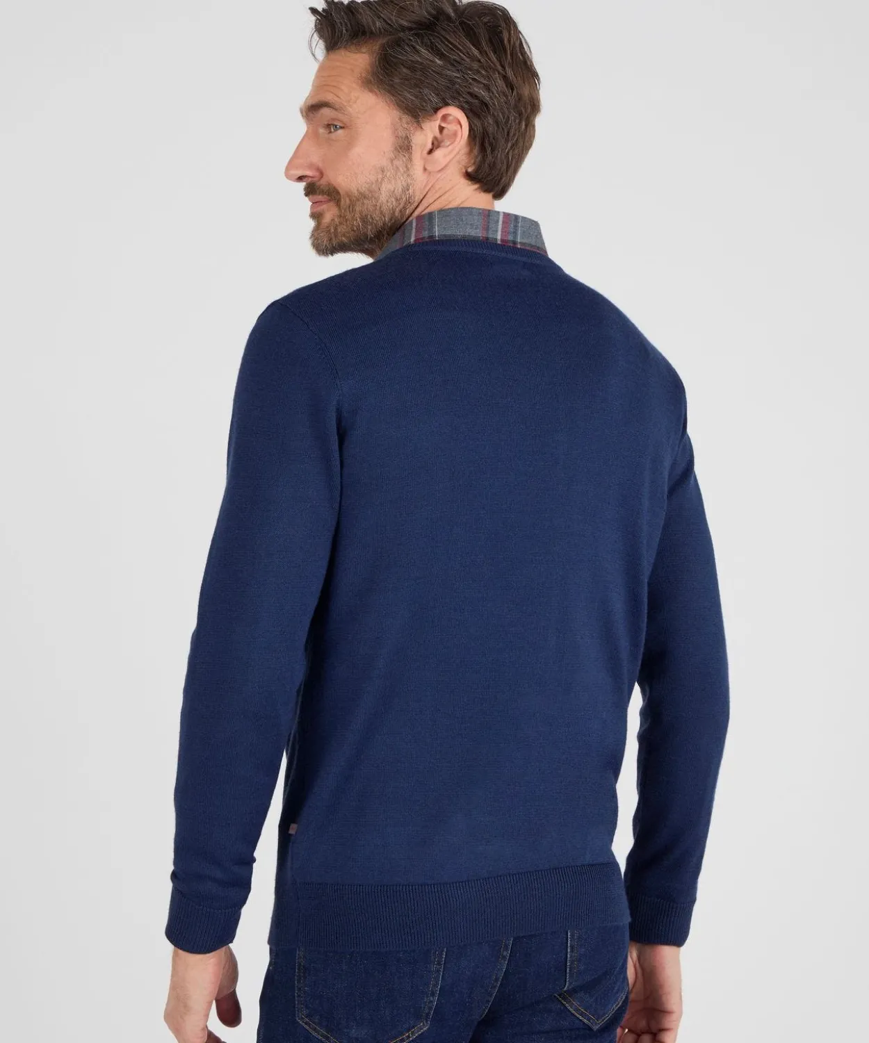 Pull classique encolure V avec laine