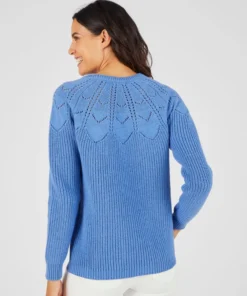 Pull détails ajourés