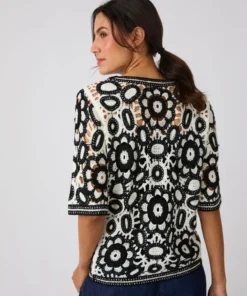 Pull effet crochet bicolore