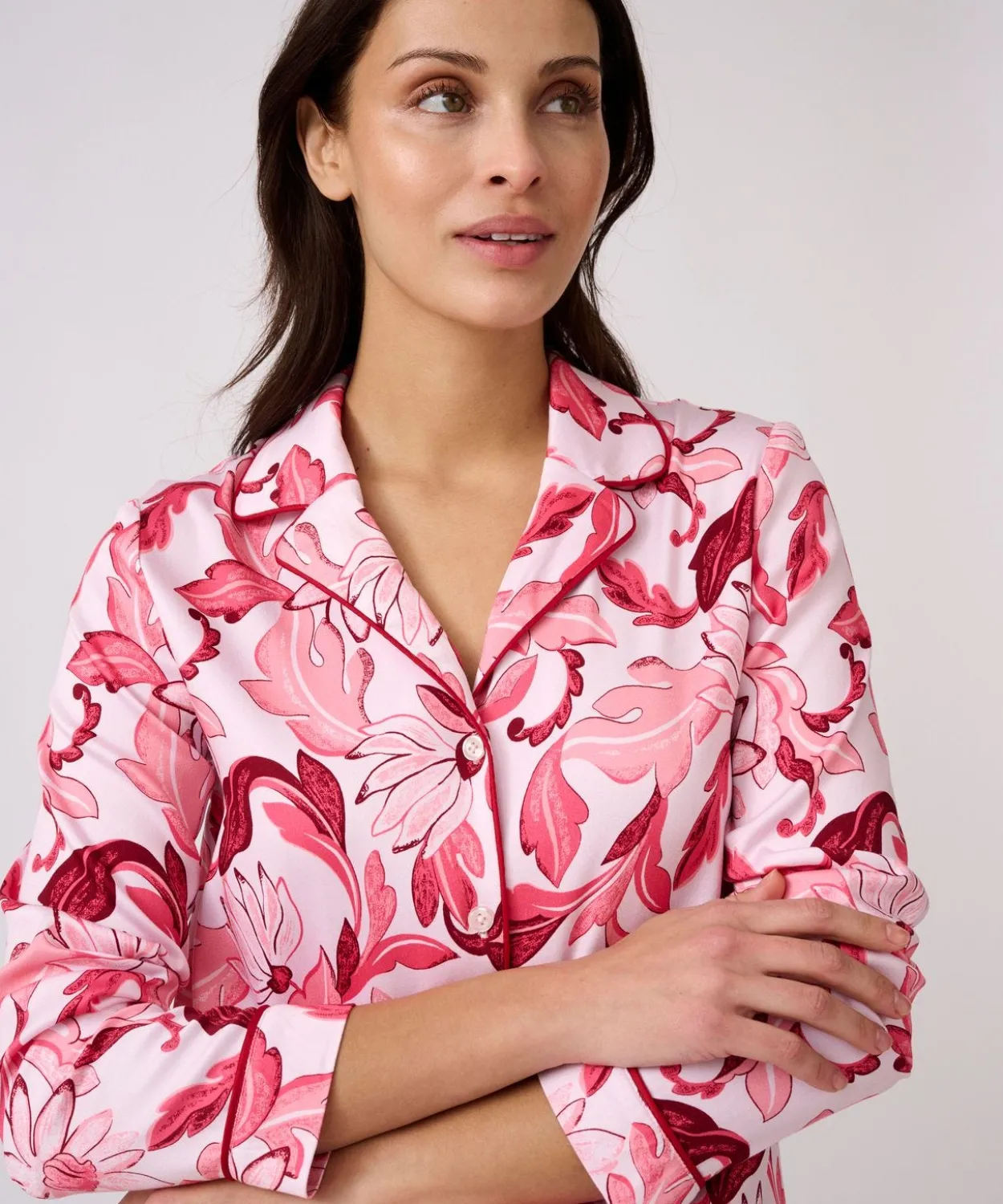 Pyjama boutonné tissu satiné