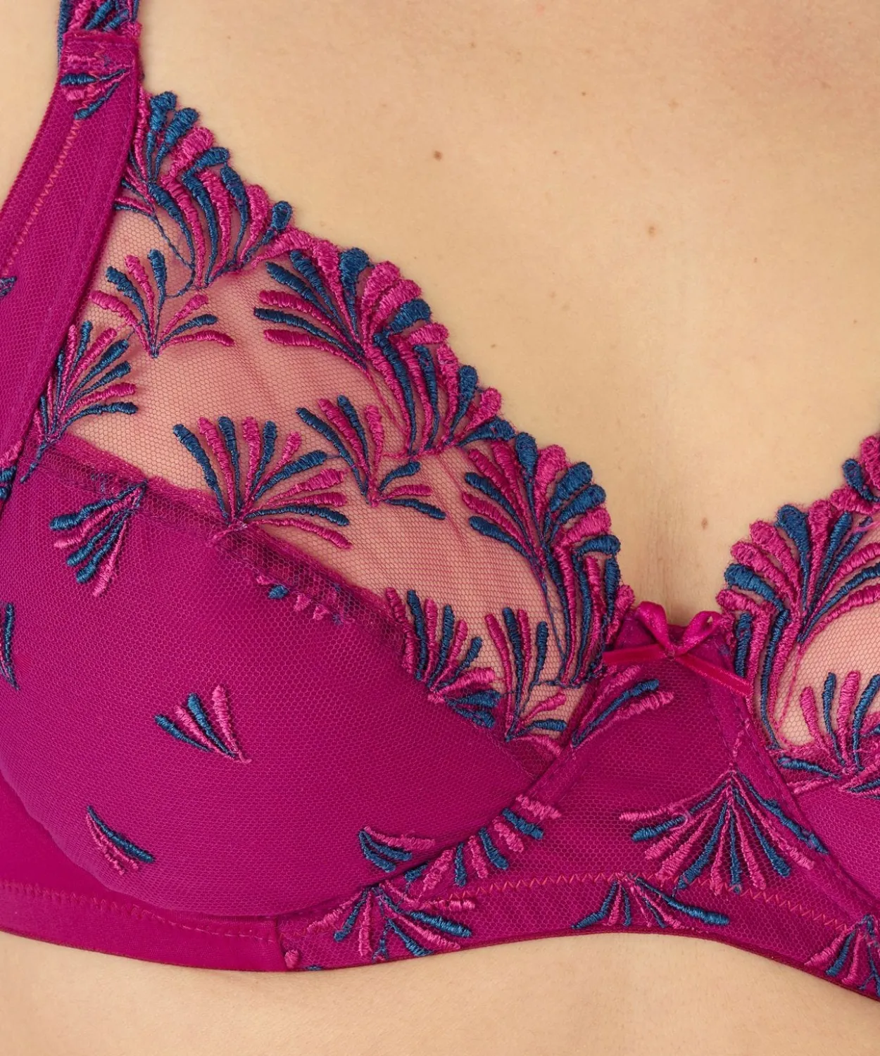 Soutien-gorge armatures brodé BELLA de Damart