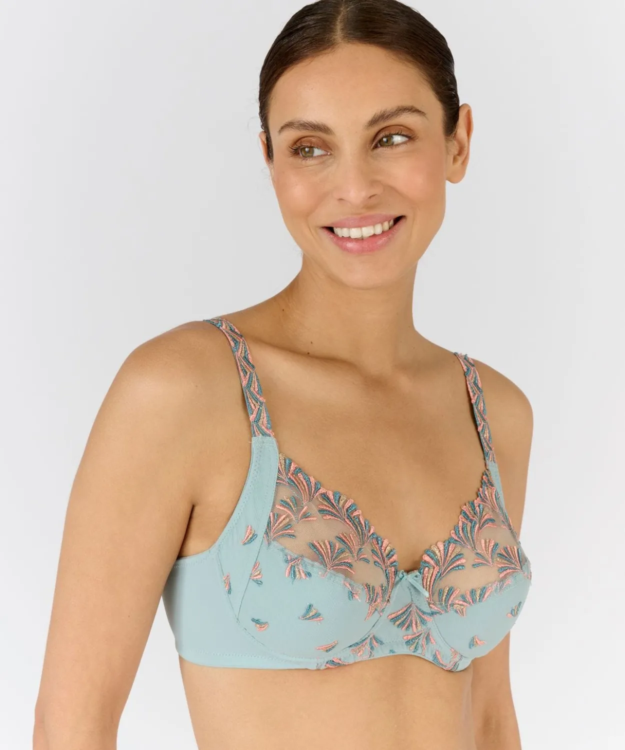 Soutien-gorge armatures brodé BELLA de Damart