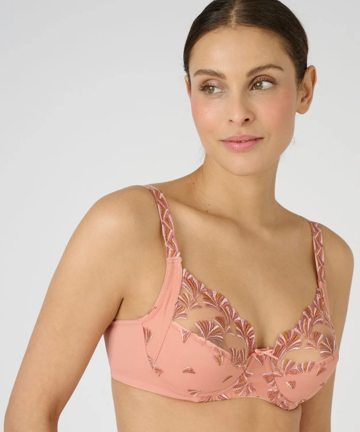 Soutien-gorge armatures brodé BELLA de Damart