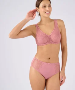 Soutien-gorge à armatures LEA by Damart.