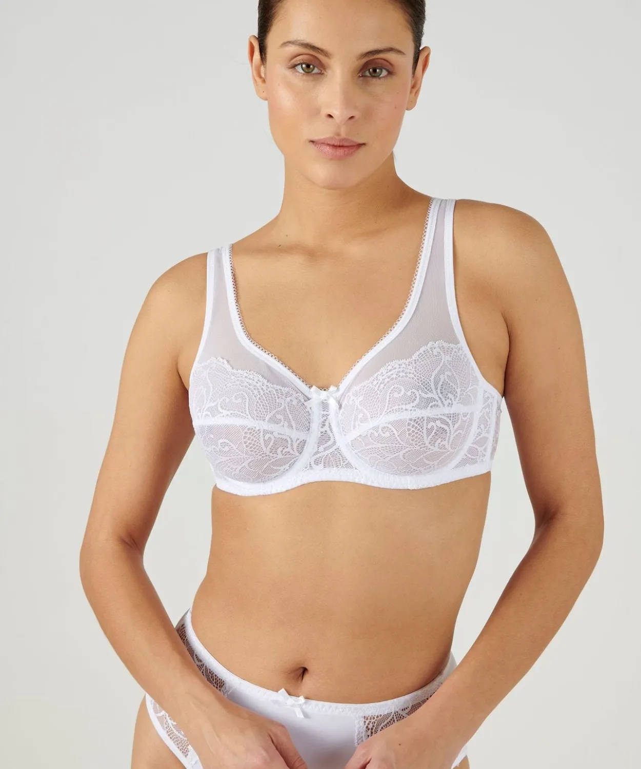 Soutien-gorge à armatures LEA by Damart.