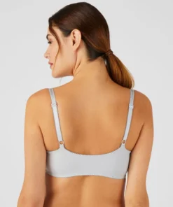 Soutien-gorge dentelle avec armatures, ouvert devant DIANA de Damart