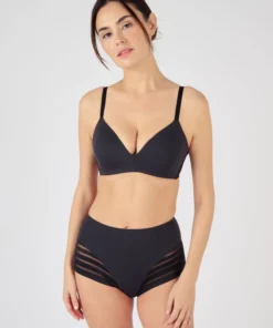 Soutien-gorge invisible* sans armatures