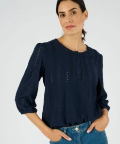 Top maille jacquard stretch ajourée et brodée
