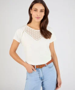 T-shirt détail macramé
