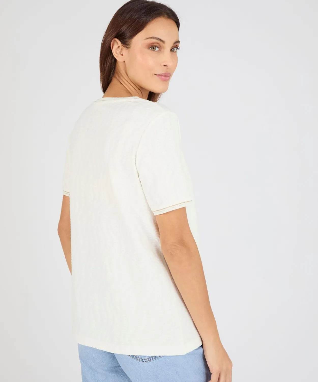 T-shirt maille jacquard reliéfée