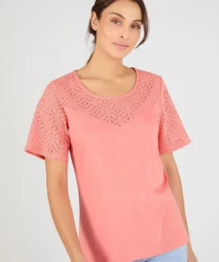 T-shirt pur coton empiècement macramé