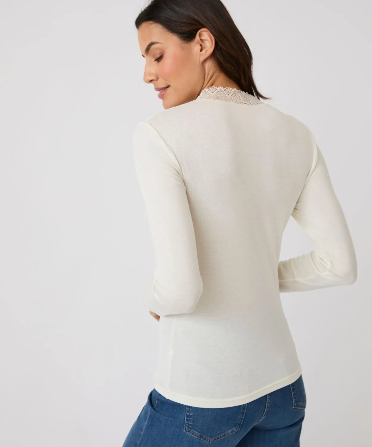 T-shirt Thermolactyl Sensitive col montant dentelle