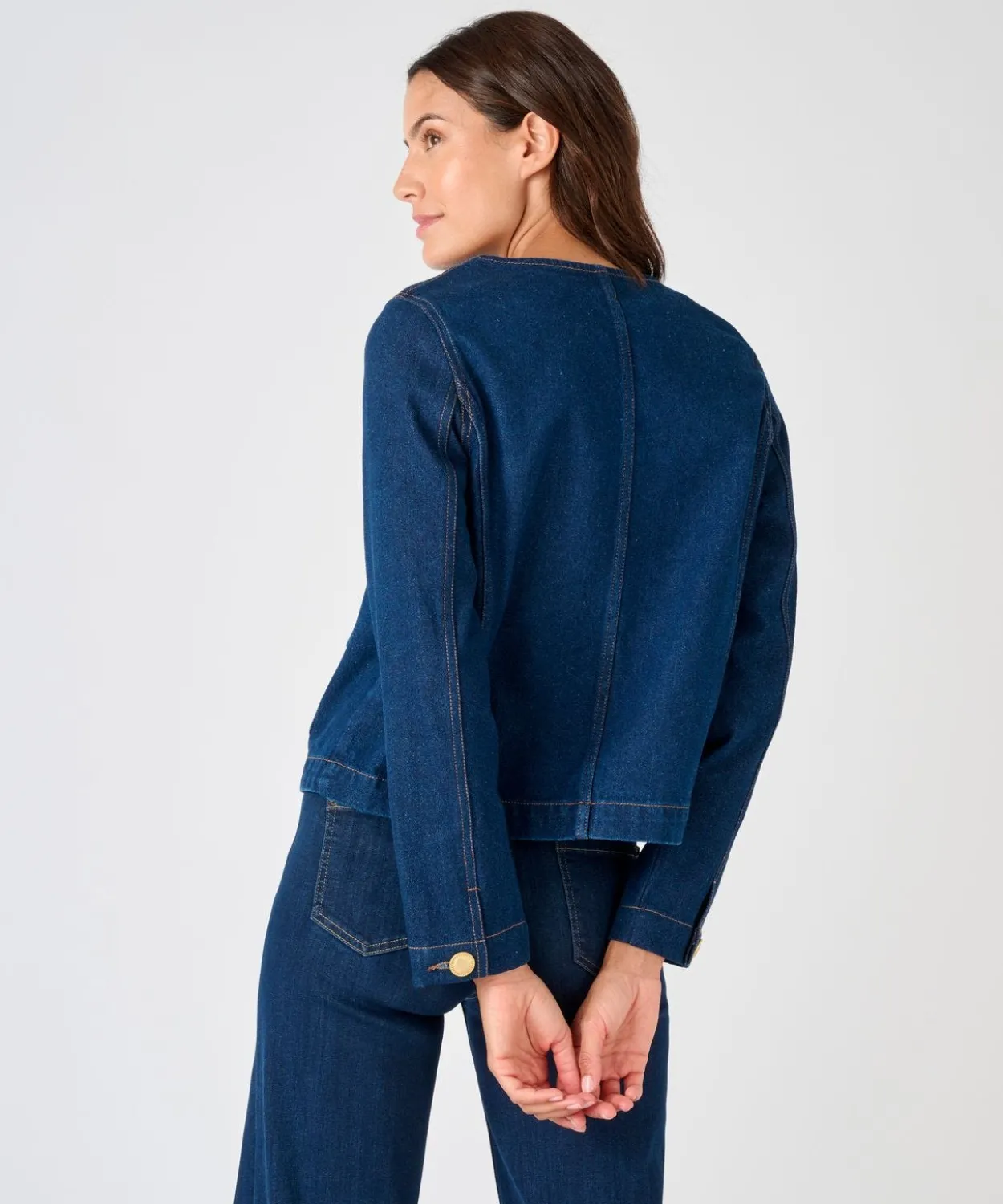 Veste en jean à boutons chic